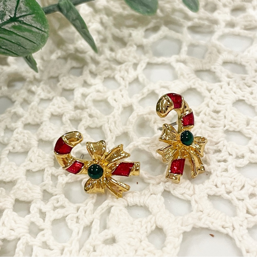 Vintage Avon Candy Cane Earrings Enamel Gold Costume Christmas Holiday Festive